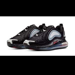 Nike sneakers AIR MAX 720 - Black & University Red ♥️🖤 size 5.5